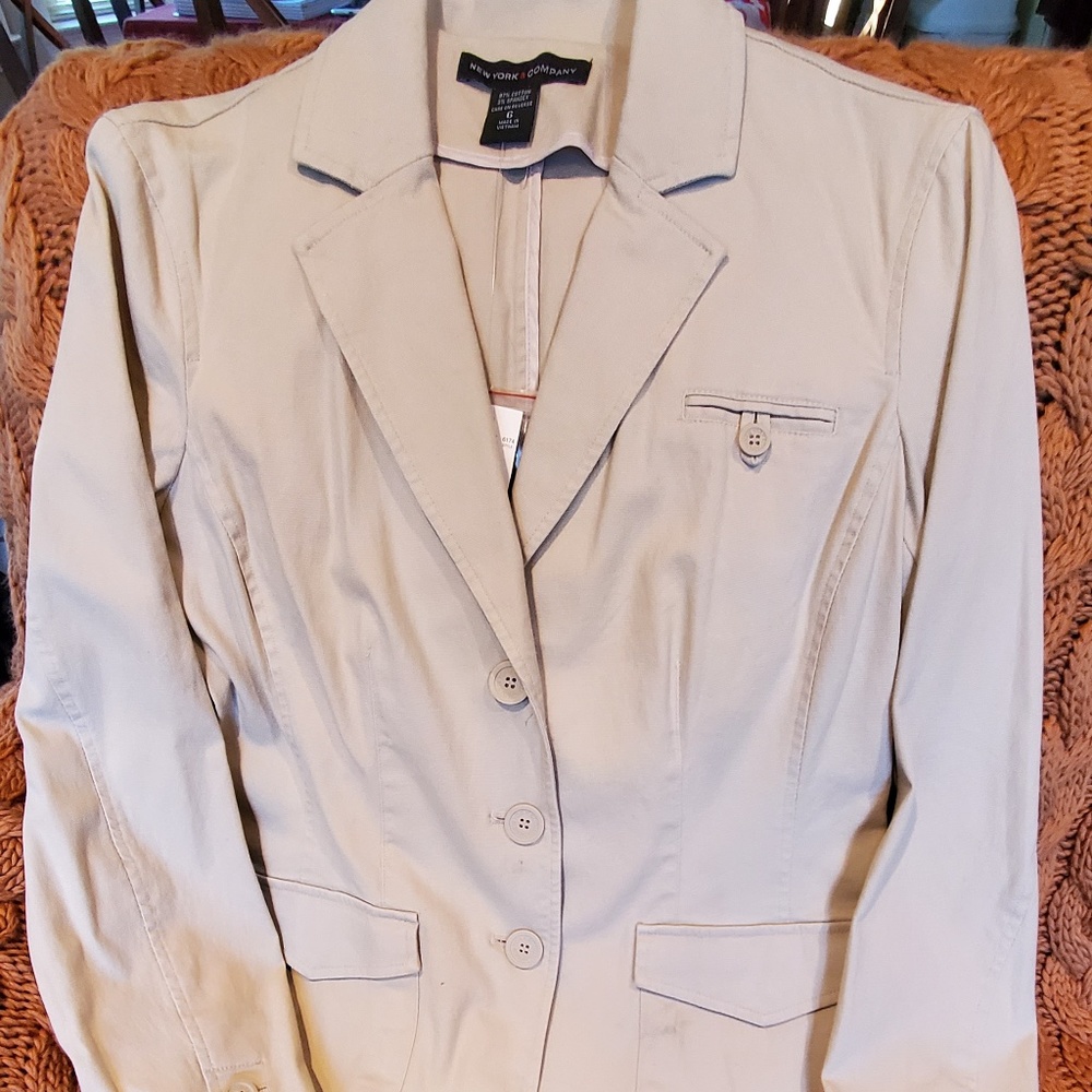 Jacket in Stone - Size 6